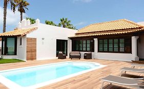 Villa Relax Deluxe Private Pool Corralejo By Holidays Home