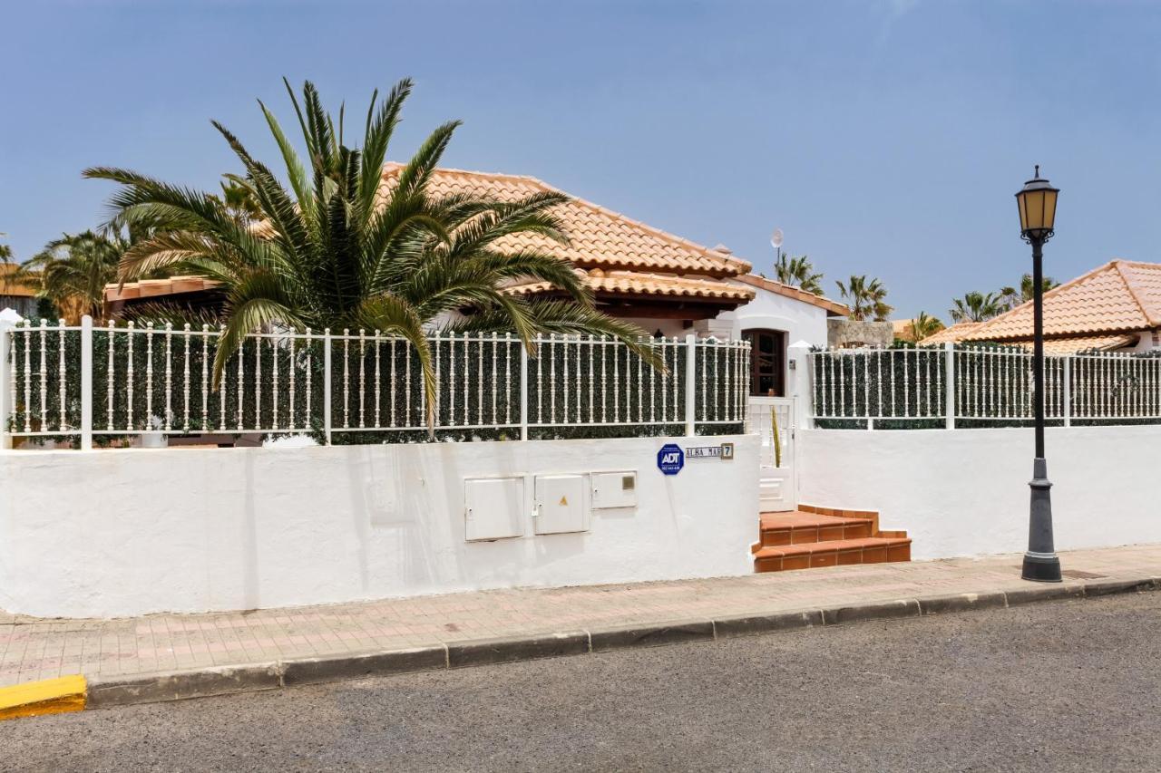 Villa Relax Deluxe Private Pool Corralejo By Holidays Home Exterior foto